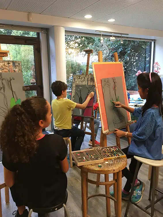 Cours de dessin enfants, Atelier de la Salamandre